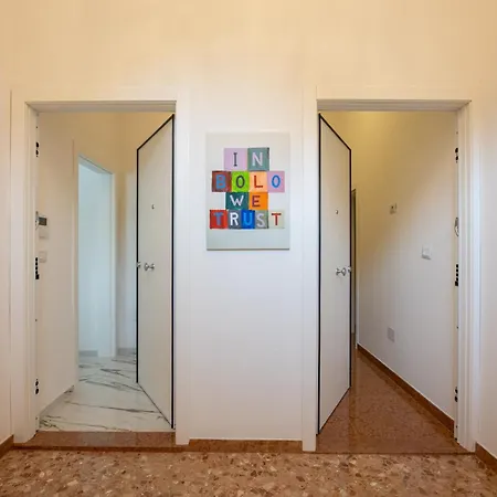 San Mamolo Elegant 4-bedroom Daire Bolonya