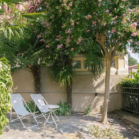 San Mamolo Elegant 4-bedroom 公寓 *